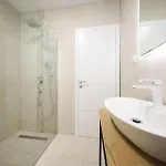 Apartmán 1 Bedroom Lovely In