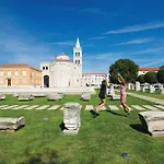 Apartmán 1 Bedroom Lovely In Zadar