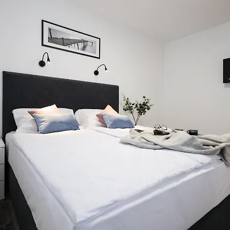 Appartement 1 Bedroom Lovely In Zadar