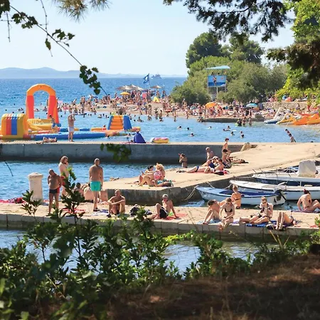 1 Bedroom Lovely In Apartamento