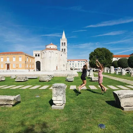 Apartman Cozy In With Heated Swimming Pool Zadar
