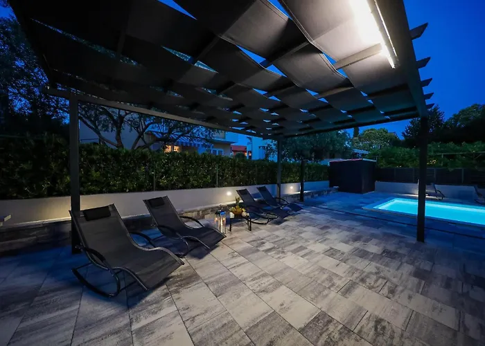 Lägenhet 1 Bedroom Lovely In *