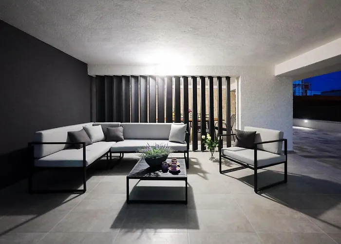 1 Bedroom Lovely In Zadar